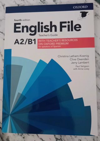 English File A2/B1 Pre-intermediate With Online...