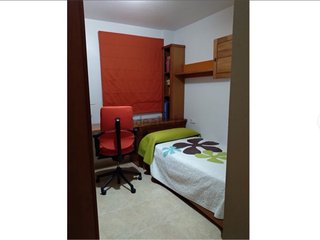 Alquilo piso dos habitaciones amueblado y garaje