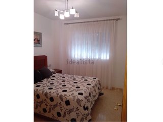 Alquilo piso dos habitaciones amueblado y garaje