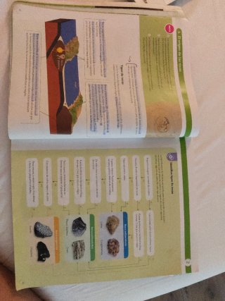 Biología y geología 1 ESO Construyendo Mundos V...