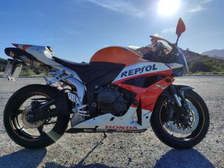 Honda CBR Moto Deportiva Naranja/Roja