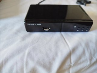 Televisión LG Negra para Colgar + TDT
