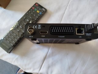 Televisión LG Negra para Colgar + TDT
