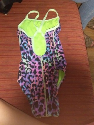 Traje de baño estampado animal print no tien marca