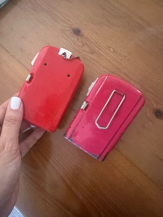Linterna Vintage CEGASA y Tudor Roja