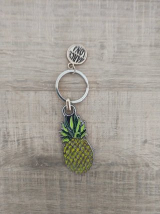 Llavero piña