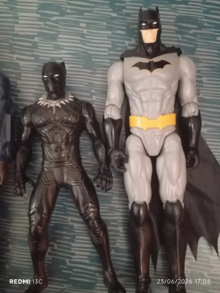 5 Figuras Superhéroes Marvel y DC