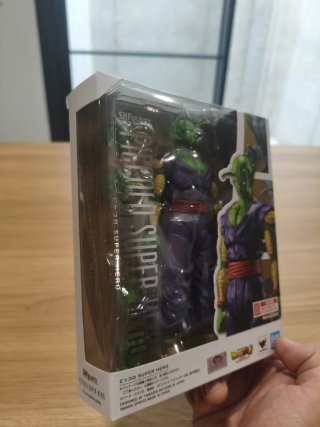 ORIGINAL Piccolo Super Hero SH Figuarts