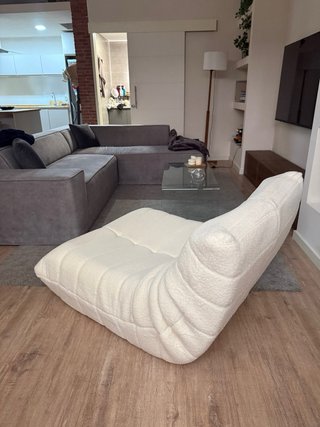 Sofá estilo Togo beige