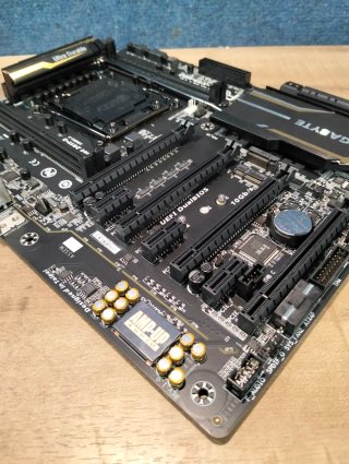 Placa Base Gigabyte X99-UD3 LGA2011-3 DDR4 ATX