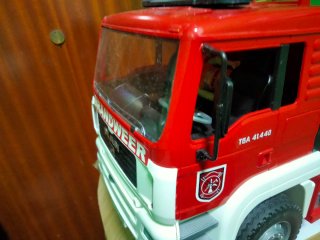 Camión Bomberos Bruder Man TGA 41.440 escala 1:16