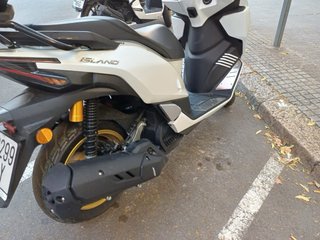 Moto Scooter Letbe Island Blanca Nueva