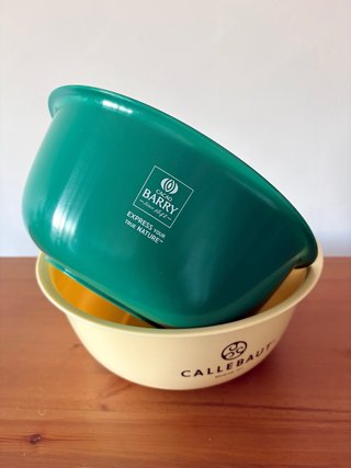 Set 2 Tazones Cacao Barry y Callebaut Plástico