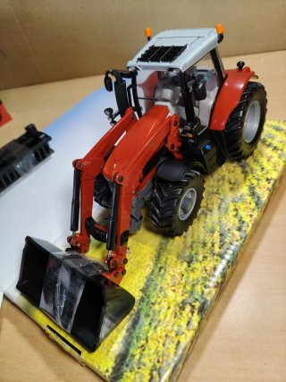 Maqueta Massey Ferguson 6616 Britains 1:32