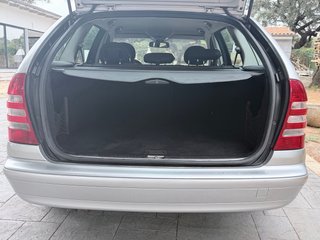 Mercedes-Benz Clase C 2005