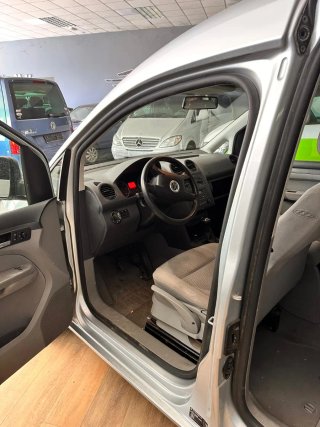 Volkswagen Caddy 2006