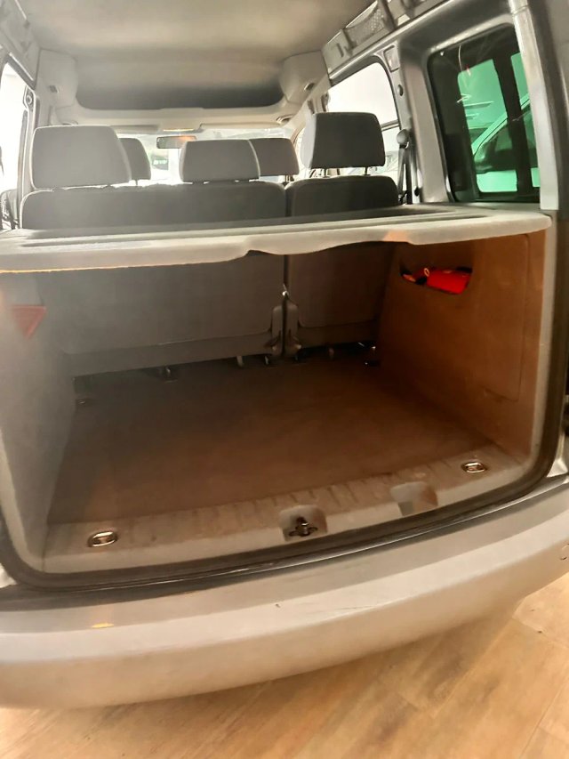 Volkswagen Caddy 2006