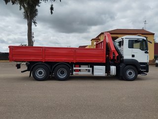 MAN TGM 26 480-CAMIONES GRUAS