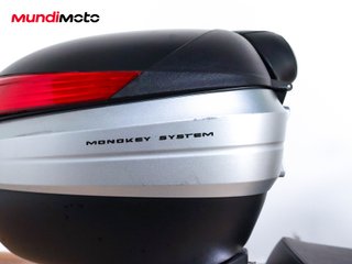 SUZUKI INTRUDER C 800