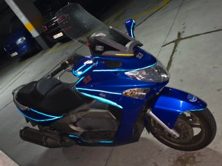 Kymco Xciting 500 AZUL con Baúl y Manta