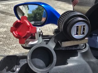 Kymco Xciting 500 AZUL con Baúl y Manta