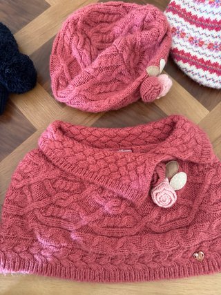 Gorros y bufanda invierno niña