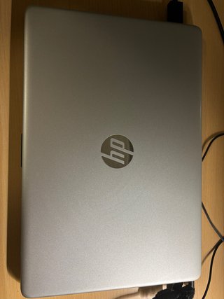 HP Laptop 15 i7 / 16GB Plata