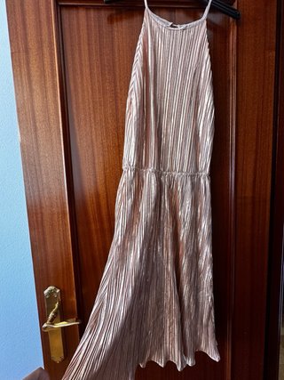 Vestido Massimo Dutti metalizado en rosa Talla S