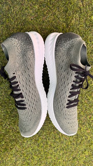 Zapatillas New Balance Grises/Verdes