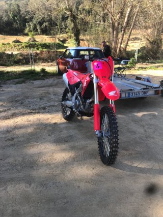 Honda CRF 250 R -  2026.  5 horas de uso