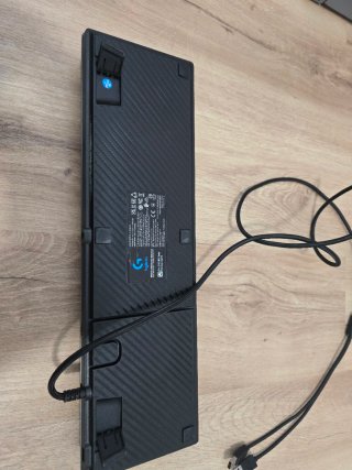 Teclado Logitech G513 Carbon con Reposamanos