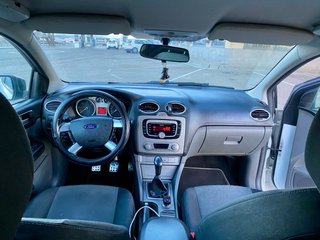 Ford Focus 2010