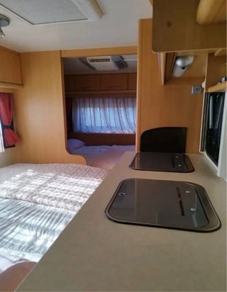 Caravana Camping Berga Resort
