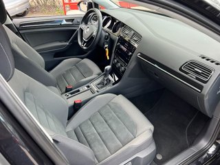 VOLKSWAGEN Golf Sport 2.0 TDI 110kW 150CV DSG