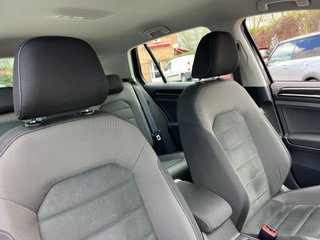 VOLKSWAGEN Golf Sport 2.0 TDI 110kW 150CV DSG