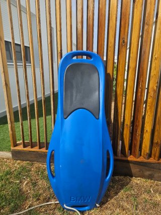 Tabla olas/trineo BMW azul