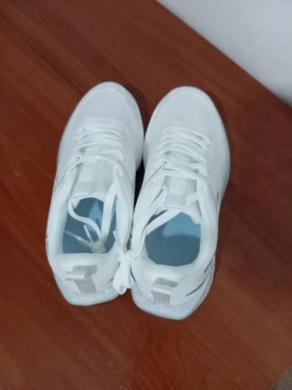 Zapatillas Blancas Deportivas