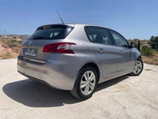 Peugeot 308 2015