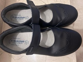 Zapatos colegiales azul marino talla 38