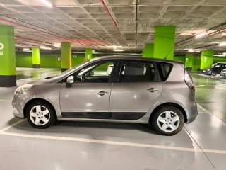 Renault Megane Scenic 2012