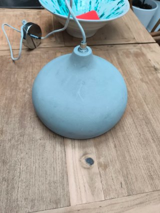 Lámpara de hormigón