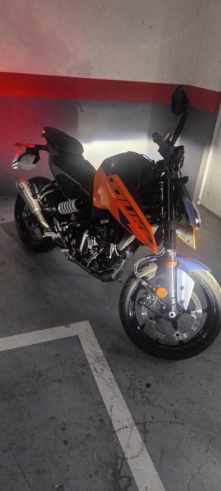 KTM Duke 125 2025 - 554 km