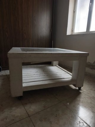 Mesa de centro palet con tapa de cristal