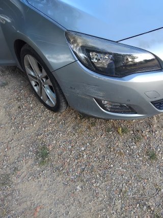 Opel AstraJ 2010