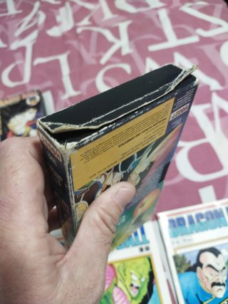 Dragon Ball: 3 Riviste e 2 VHS