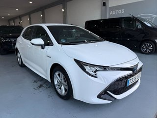 TOYOTA Corolla 1.8 125H ACTIVE TECH ECVT