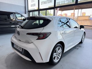 TOYOTA Corolla 1.8 125H ACTIVE TECH ECVT