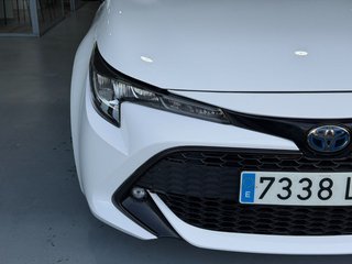 TOYOTA Corolla 1.8 125H ACTIVE TECH ECVT