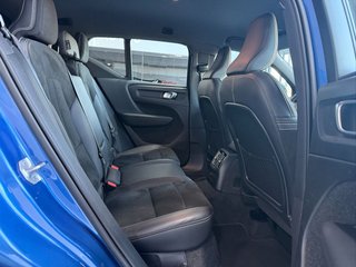 VOLVO XC40 1.5 T4 Twin Recharge RDesign Auto