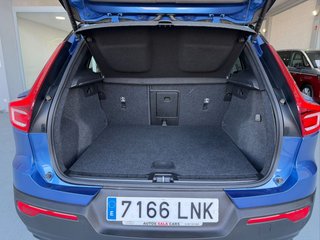 VOLVO XC40 1.5 T4 Twin Recharge RDesign Auto